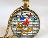 Trumpet necklace , vintage trumpet jewelry , golden trumpet pendant , music notes necklace, handmade jewelry  pendant, trumpet player gift