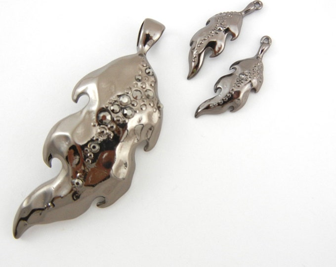 Set of Hematite-tone Leaf Pendant and Charms Rhinestones