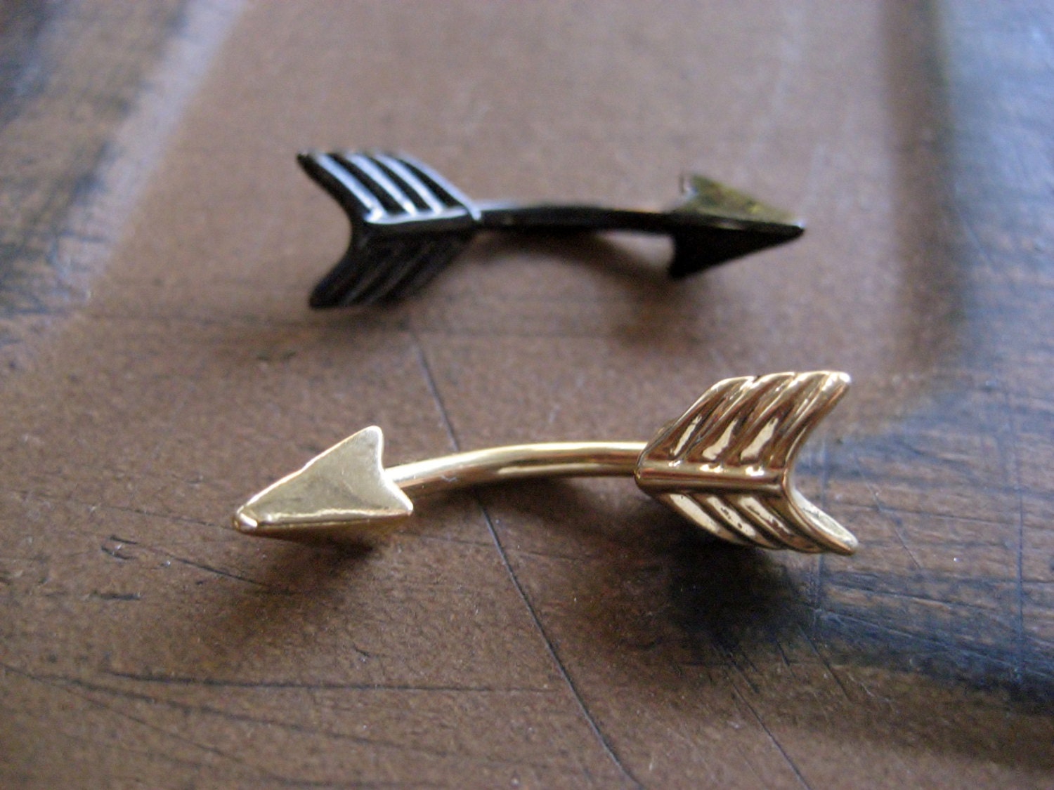 Arrow Belly Button Jewelry Ring 14 Gauge Eyebrow Conch Snug