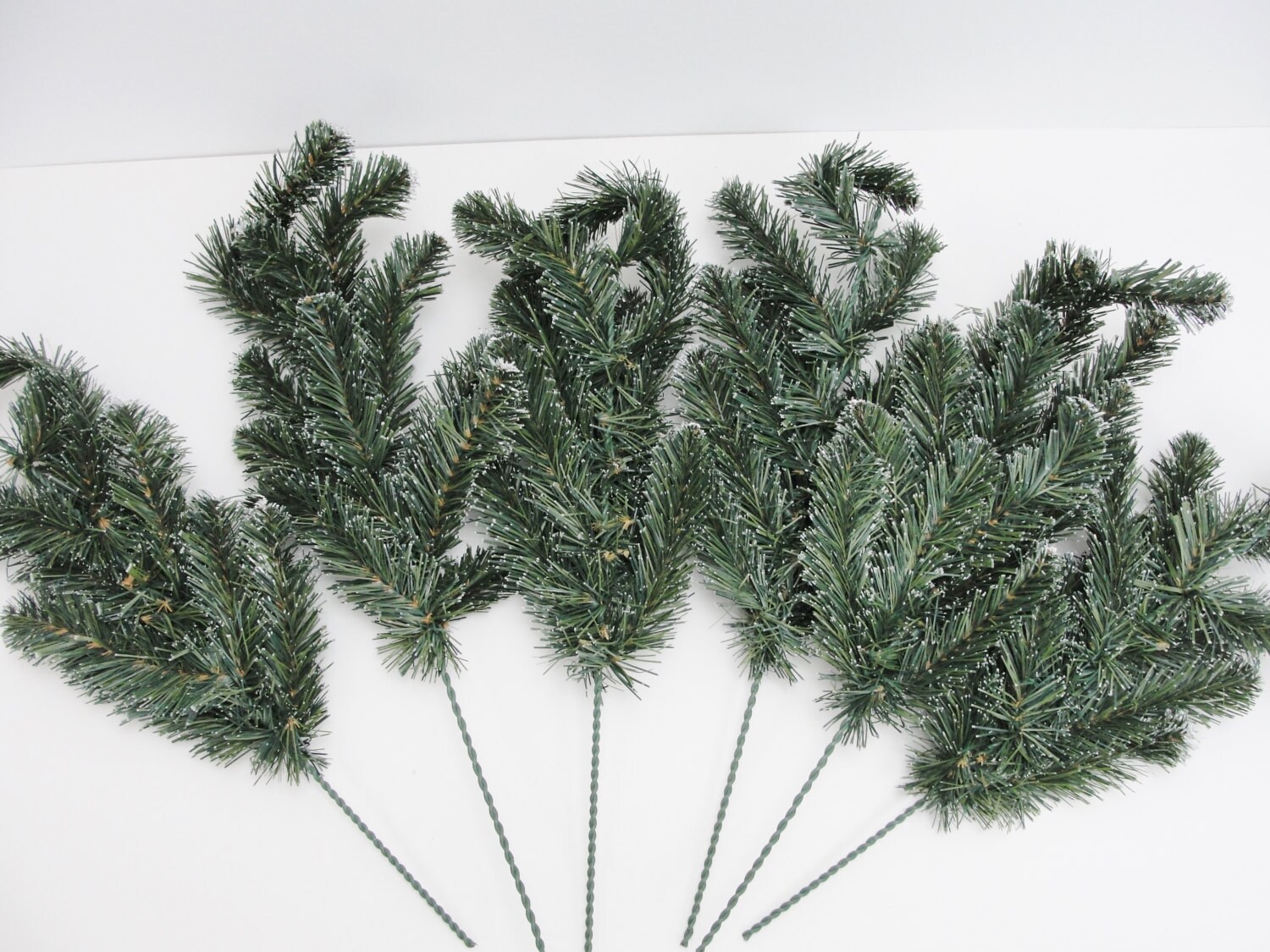 Evergreen picks set of 6 Pine spray 12 tip pine spray snow