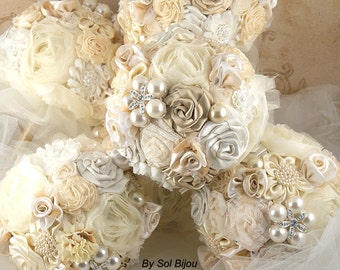 Bridesmaids Bouquets,Brooch Bouquets,Gold,Champagne,Tan,Cream,Ivory, Vintage Style, Elegant Wedding, Maid of Honor, Pearls, Crystals, Gatsby
