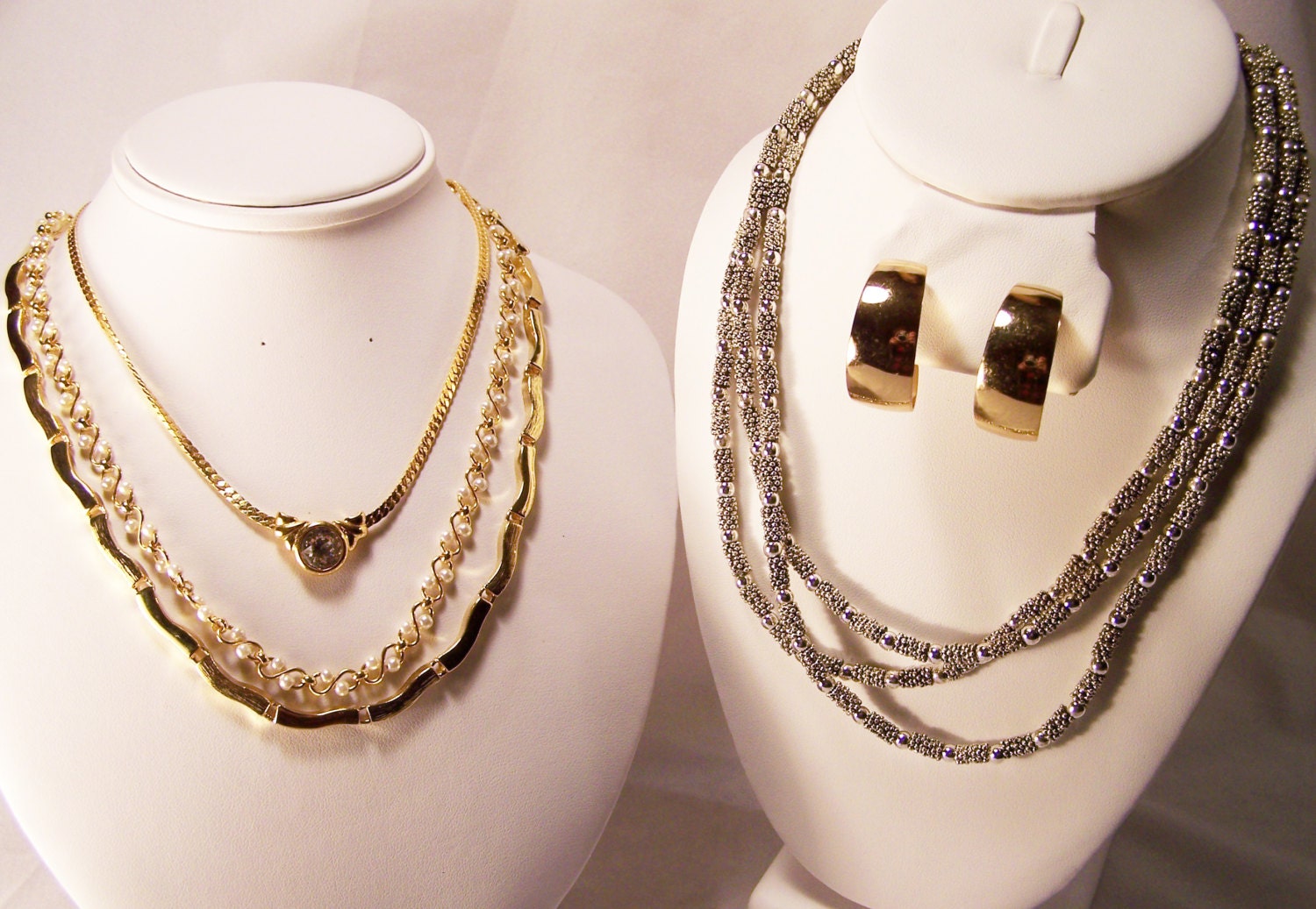 Collection 5 Napier Jewelry Pieces 4 Necklaces Gold Tone Hoop