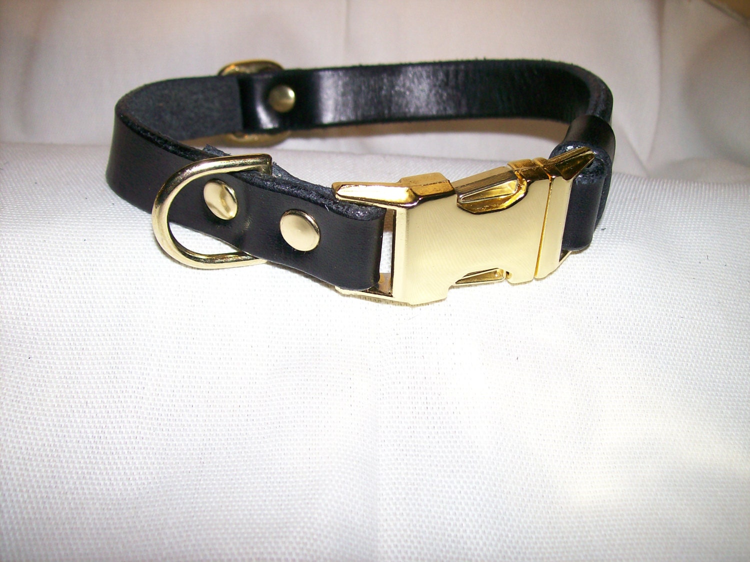Adjustable Leather Dog Collar with Side Release Buckle