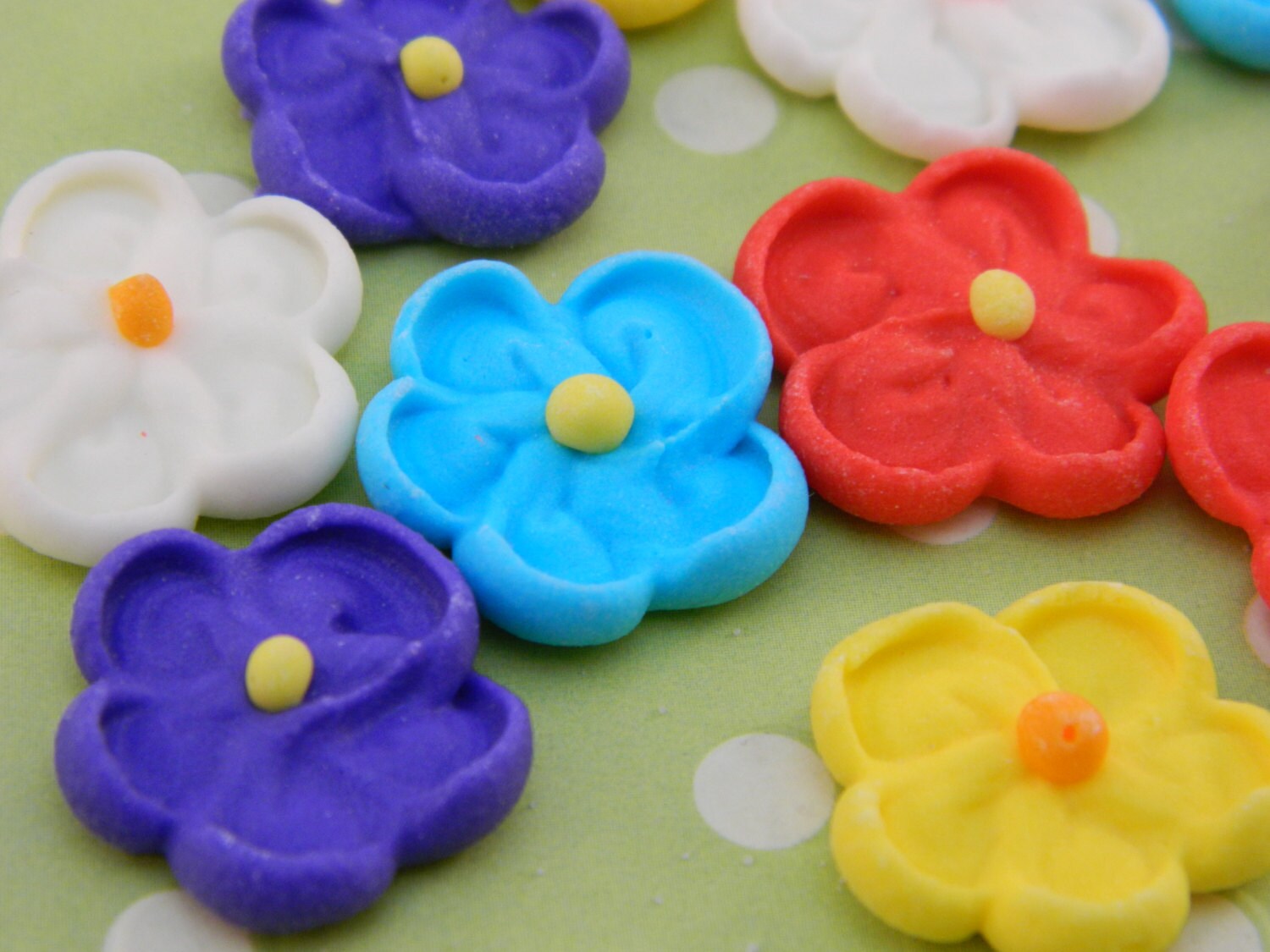 Royal Icing Flower Assortment/ Cupcake / Edible toppers/