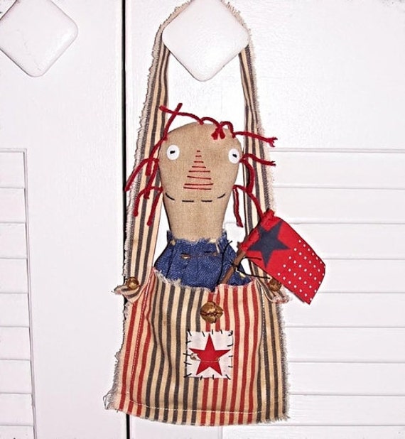 Primitive Patriotic Americana Raggedy Annie Ann Doll Pouch Flag Stick  Door Hanging Decor Keb14-1