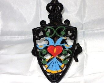 Vintage Pennsylvania Dutch Style Cast Iron Trivet