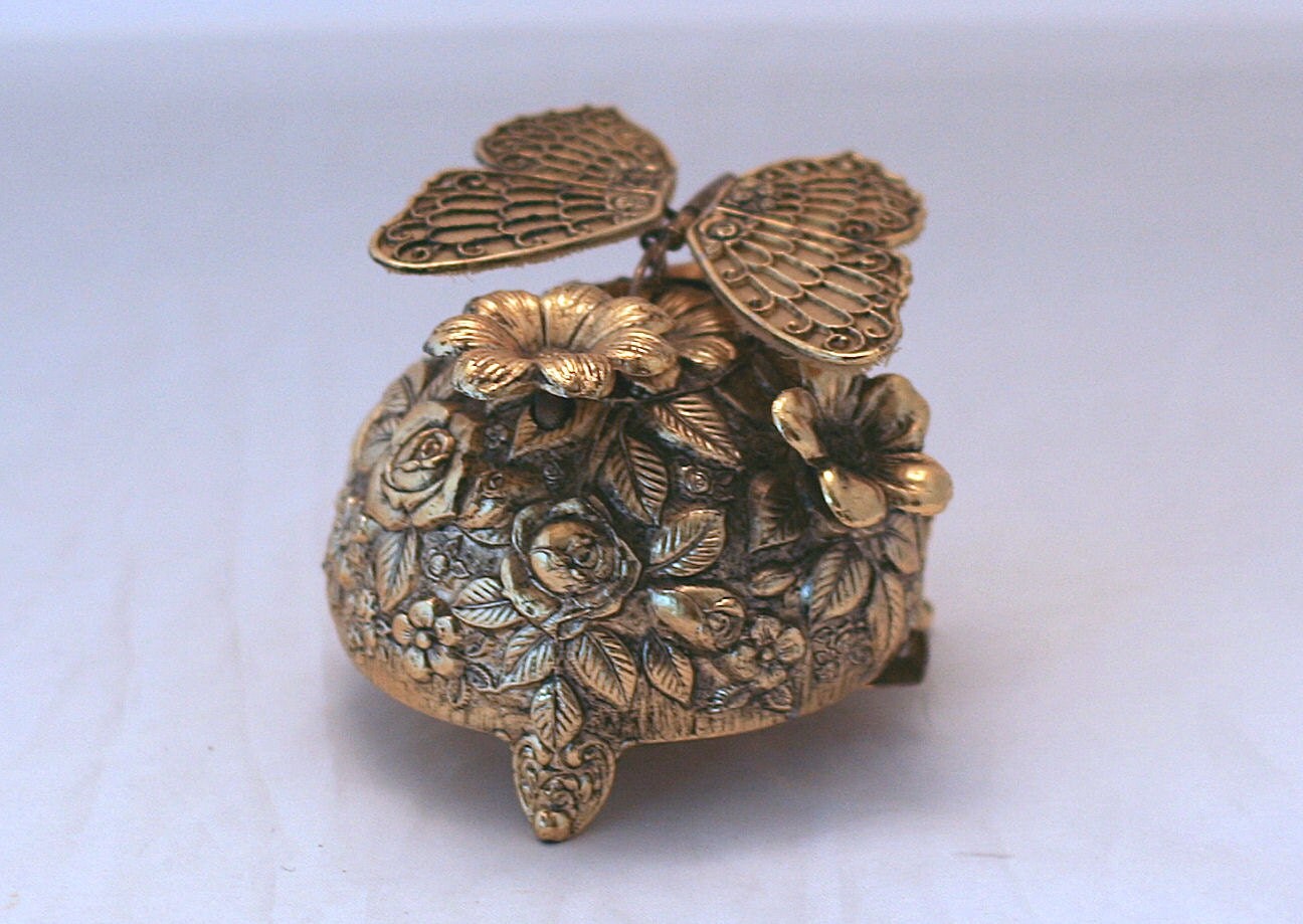 Westland Mechanical Butterfly Music Box Plays You've Got