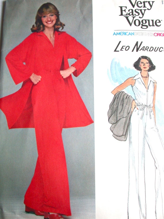 Vogue American Designer Pattern No 1389 UNCUT Vintage 1970s Size 12 Bust 34" Very Easy Leo Narducci Sleeveless Jumpsuit Playsuit and Jacket