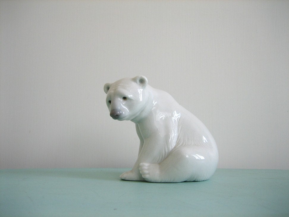 lladro bear figurine