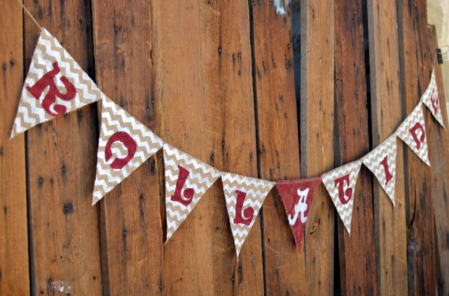 ROLL TIDE Chevron Burlap Banner for Univeristy of Alabama