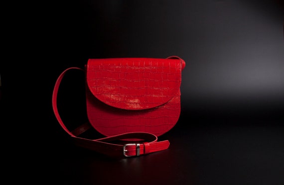 Timeless, elegant, leather bags in all colours and Embossings