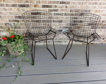 Pair of Vintage Bertoia Side Chairs, Knoll, Painted Mesh Wire, Mid-Century Modern Furniture #595