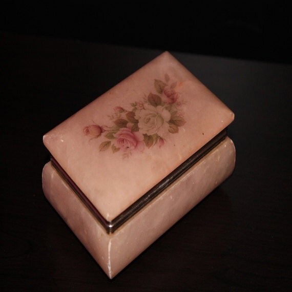 Vintage Hand Carved Genuine Alabaster Jewelry or Trinket Box