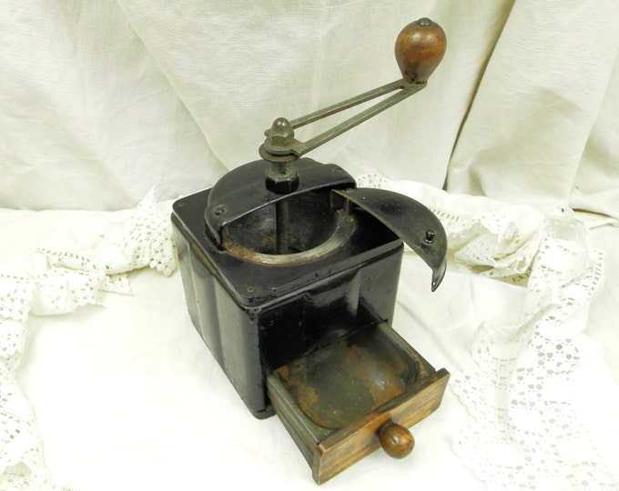 Vintage French Peugeot Fréres Black Painted Metal and Wooden Coffee Grinder / French Kitchenware Decor / Kitchenalia / Retro Vintage Home Vintage French Peugeot Fréres Black Painted Metal and Wooden Coffee Grinder / French Kitchenware Decor / Kitchenalia / Retro Vintage Home