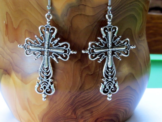 Filigree Cross Earrings. Beautiful double sided by NammersCrafts