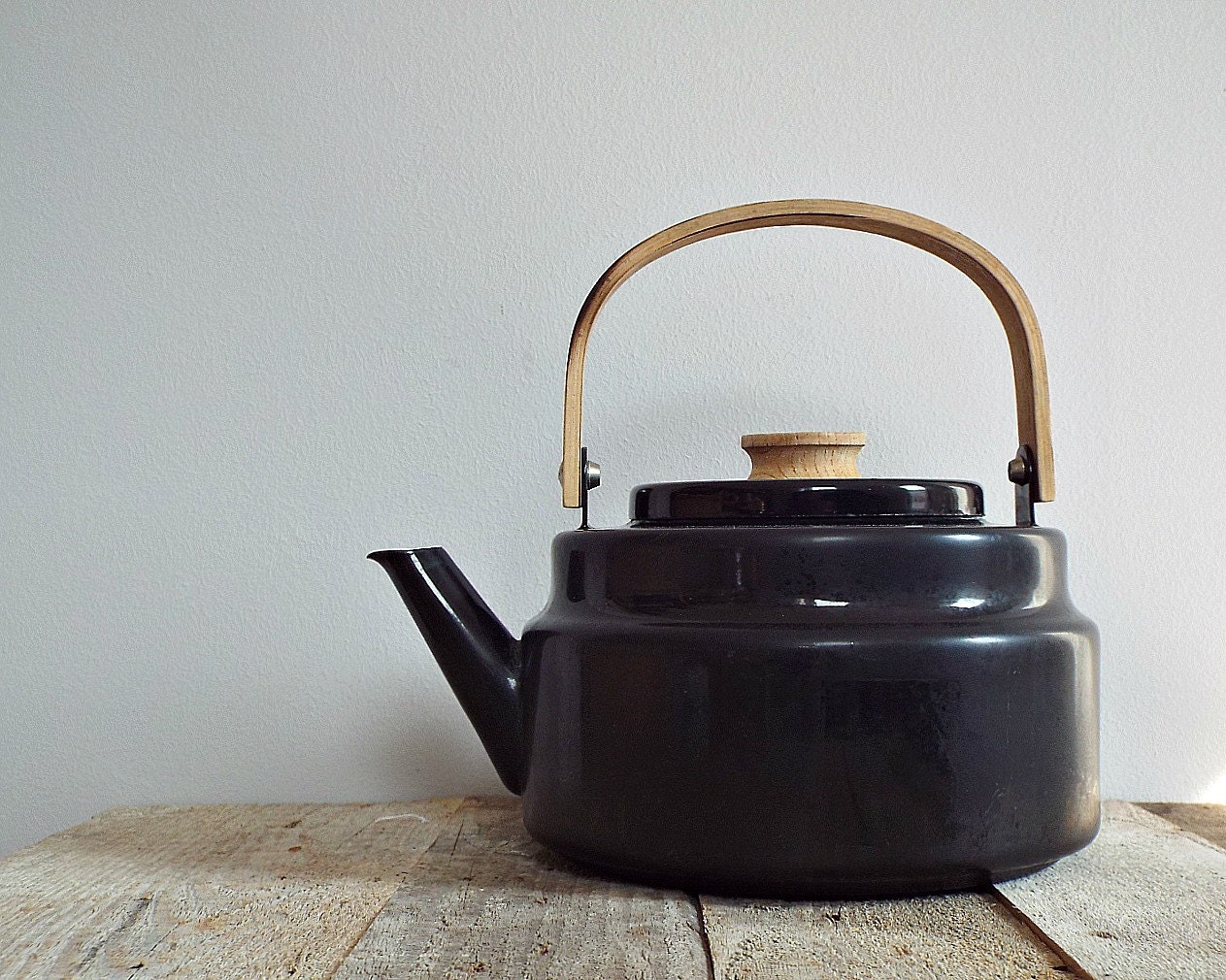 VINTAGE 1960 Danish design '60s teapot industrial black
