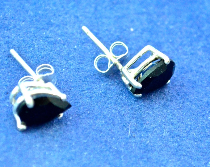 Black Onyx Stud Earrings, Large 9x6mm Pear, Natural, Set in Sterling Silver E509