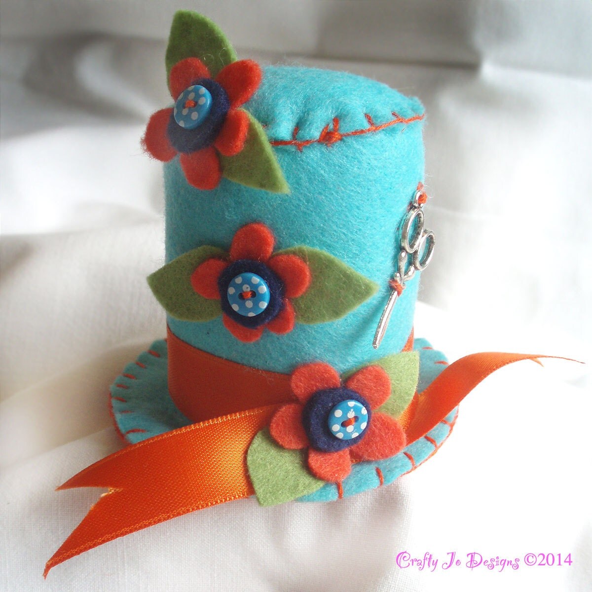 Top Hat Pin Cushion Turquoise Felt Pincushion by CraftyJoDesigns