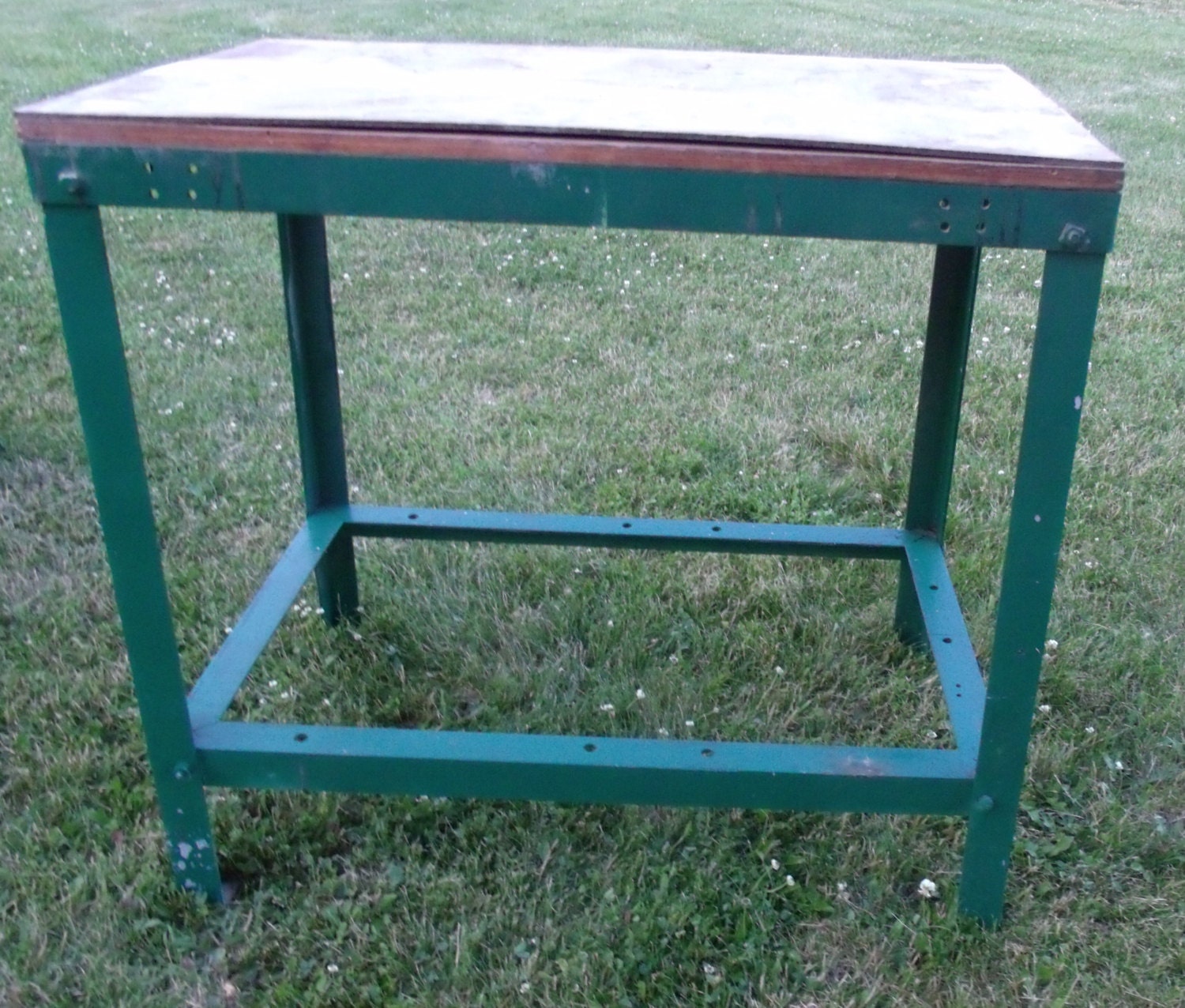 Nice sturdy steel work table/kitchen Island