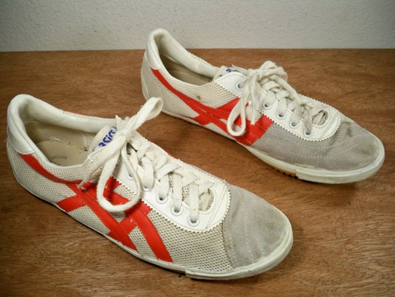 asics vintage running shoes