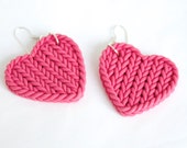 Pomegranade pink heart earrings -  Faux knitting earrings - Polymer clay earrings