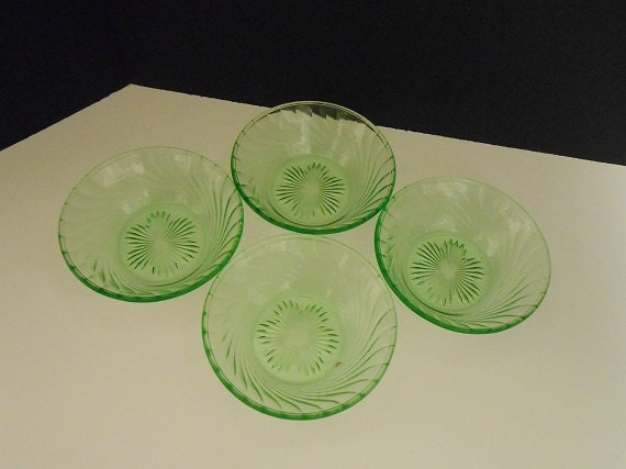 Green Depression Glass Bowls Vaseline by WidhalmsCollectibles