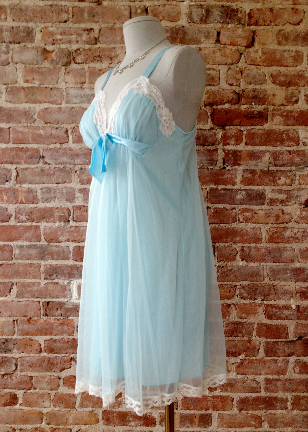 vintage kayser nightgown