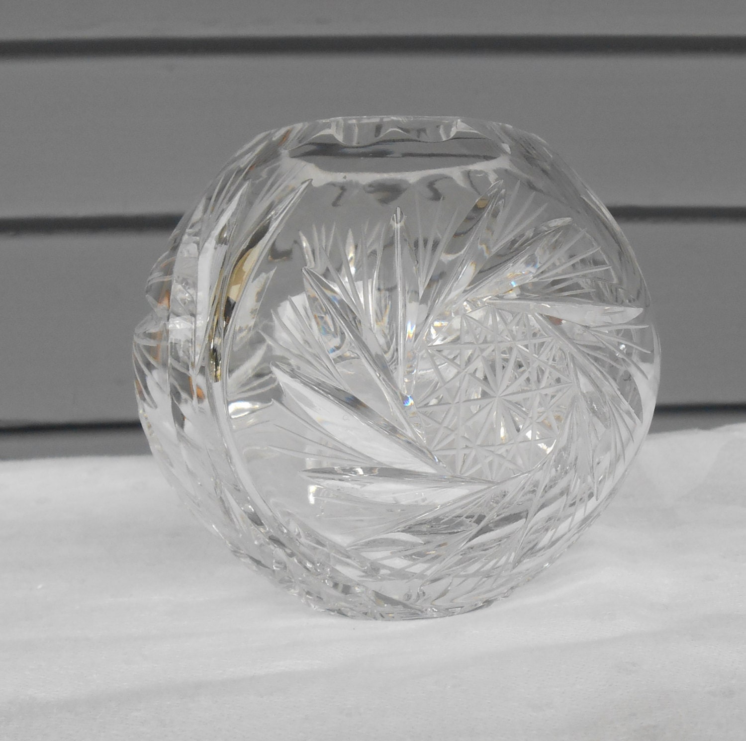 Vintage Crystal Rose Bowl Pinwheel Design with Star