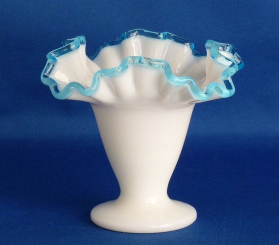 Fenton Vase White with Light Blue Crystal Ruffled edge