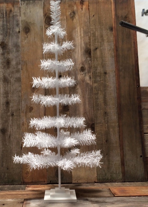 48 White Feather Retro Tinsel Christmas Tree