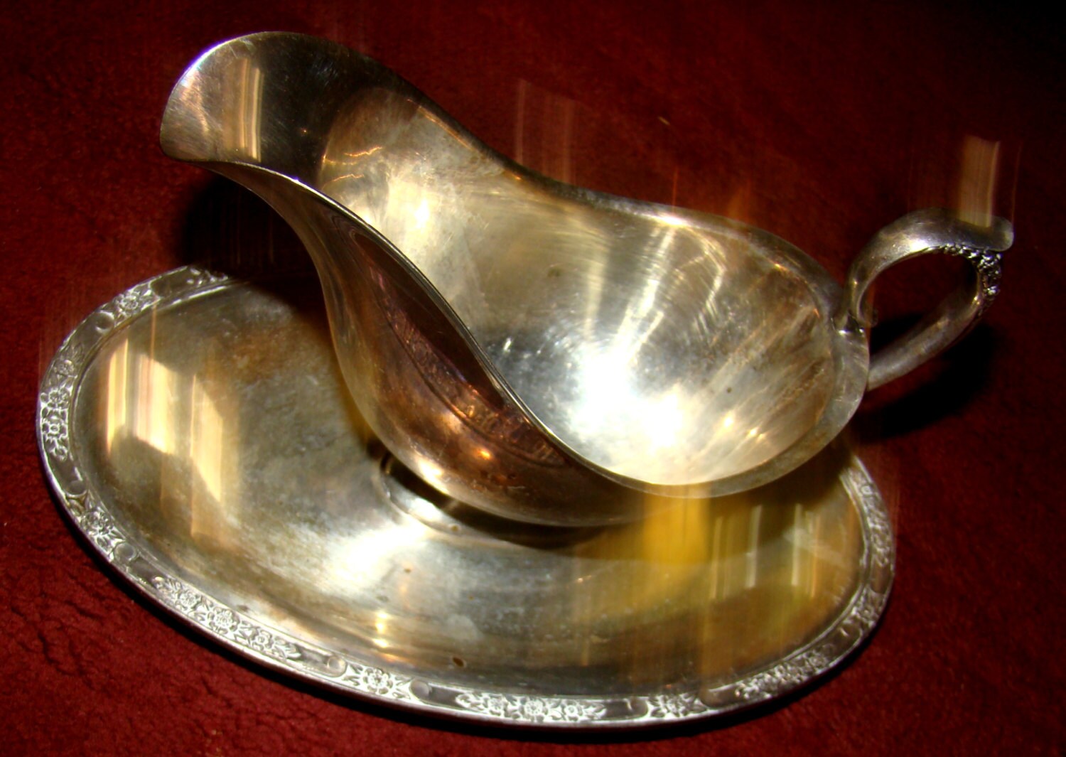 Large GRAVY Boat with fancy handle and attached etched tray, 9″ long