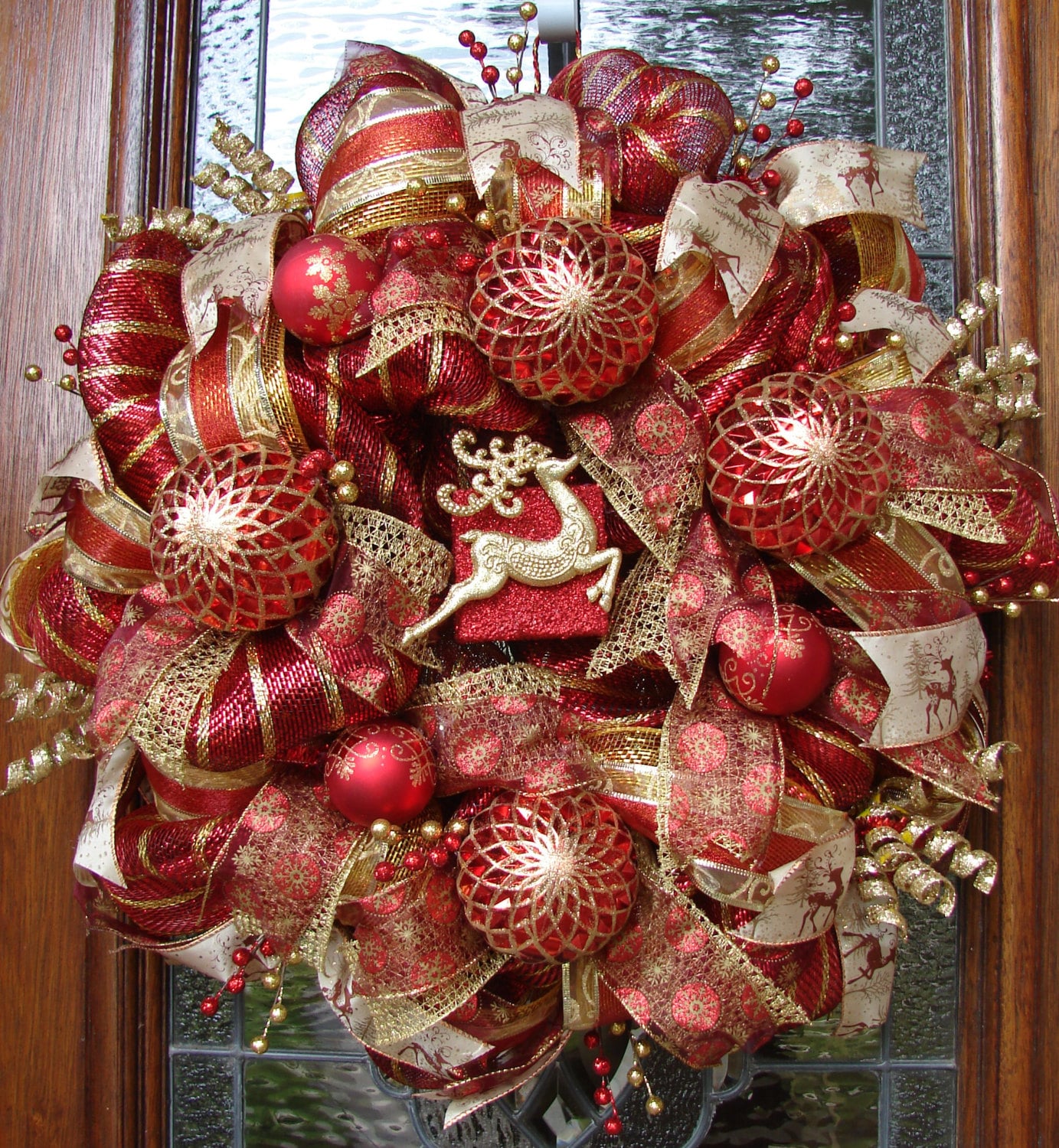 Red And Gold Christmas Wreath 