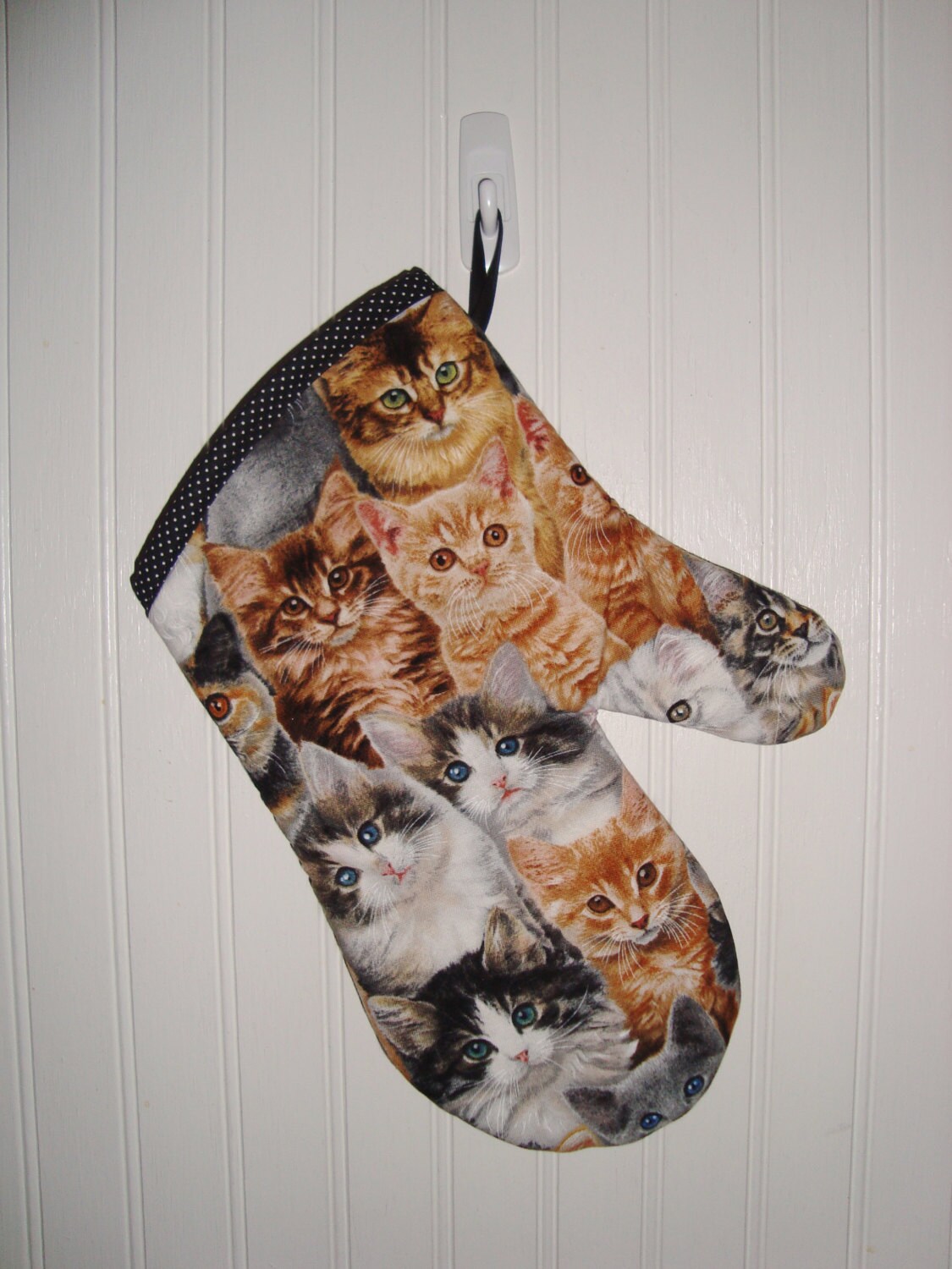 Oven Mitt Cat Oven Mitt Handmade Cute and Cuddly Kittens
