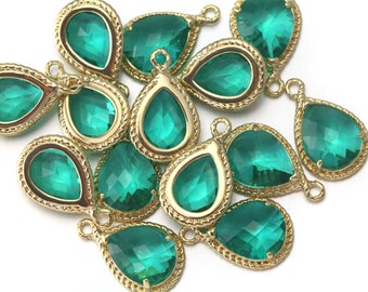 10% OFF (10 Pieces) . Hiddenite Glass Pendant . Wholesale Jewelry Supply . 16K Polished Gold Plated over Brass - CG001-PG-HD