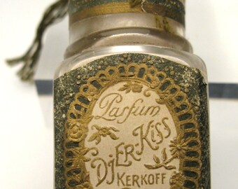 Vintage Perfume Kerkoff Paris DJER KISS Parfume Poudre A Sachets Bottle 1900's