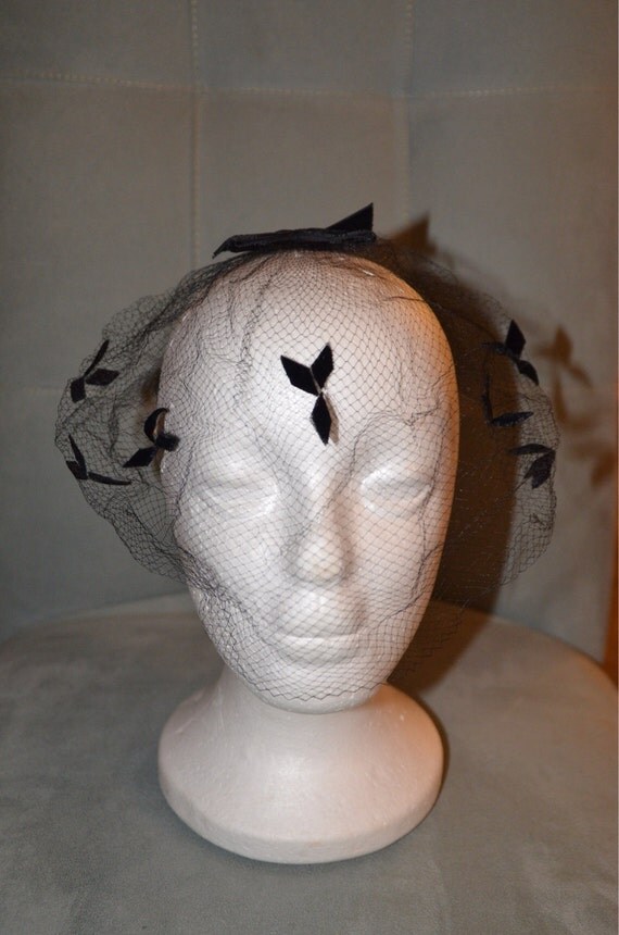 Black Birdcage Veil with Velvet Bow Detailing by KuratedbyKE