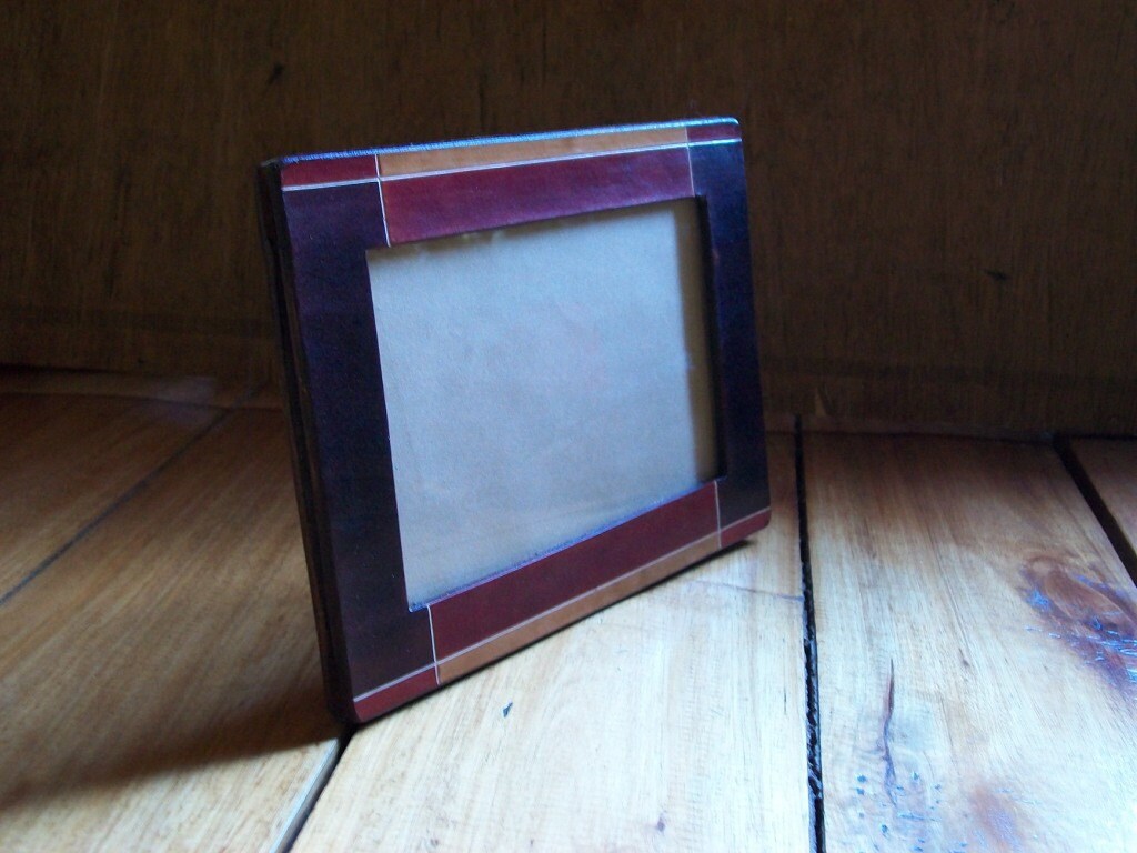 Leather frame. Leather photo frame. 4x6 inch 10x15 cm.