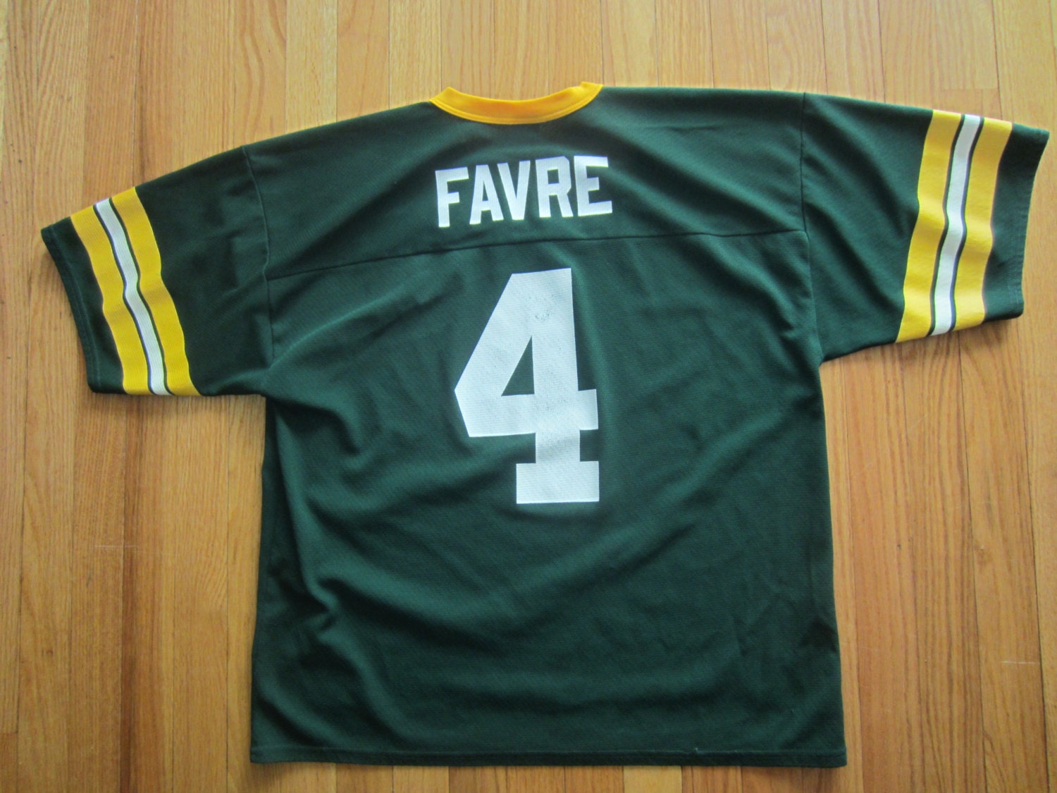 vintage brett favre shirt