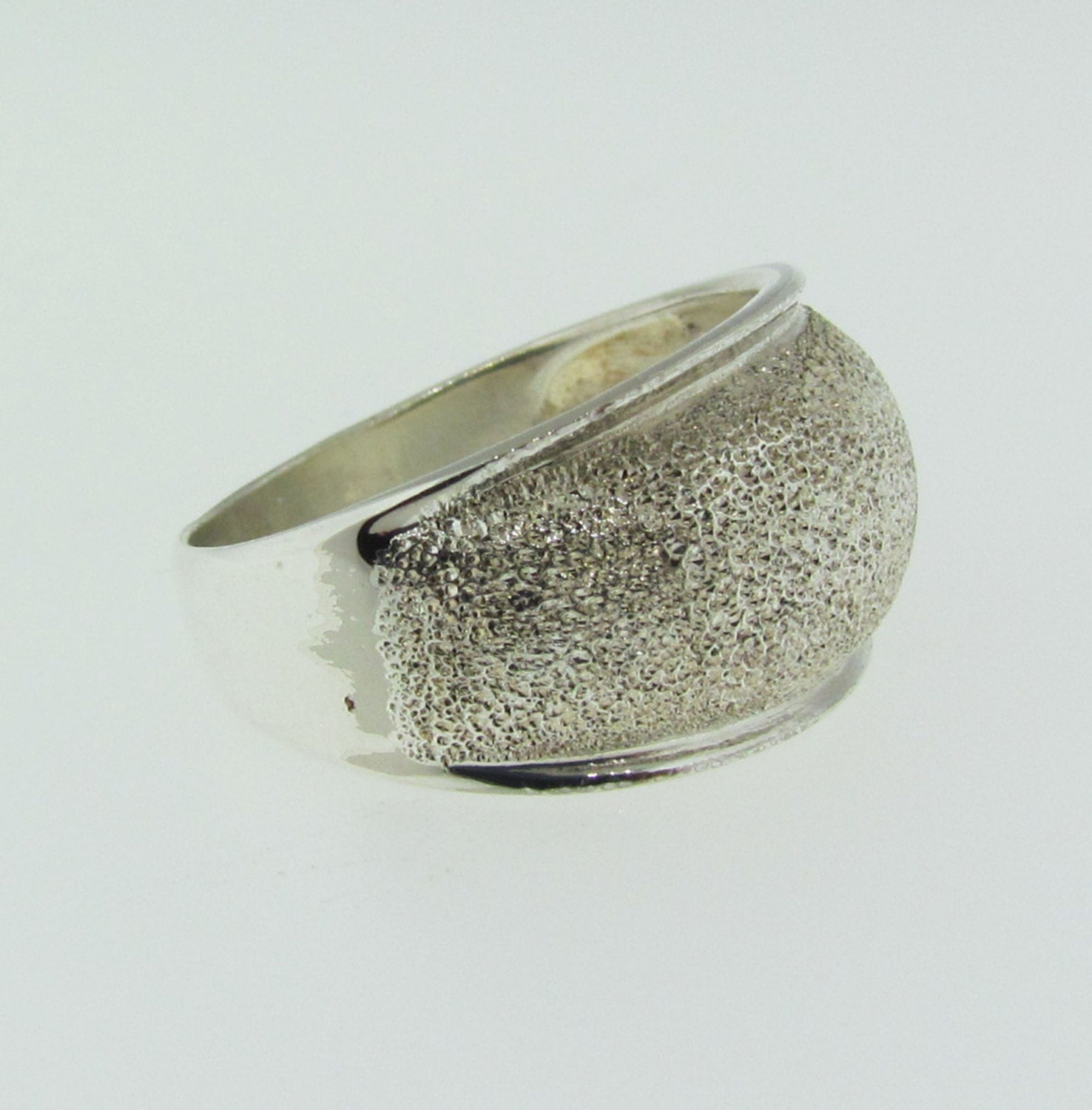 Sterling Silver textured ring size 7.75