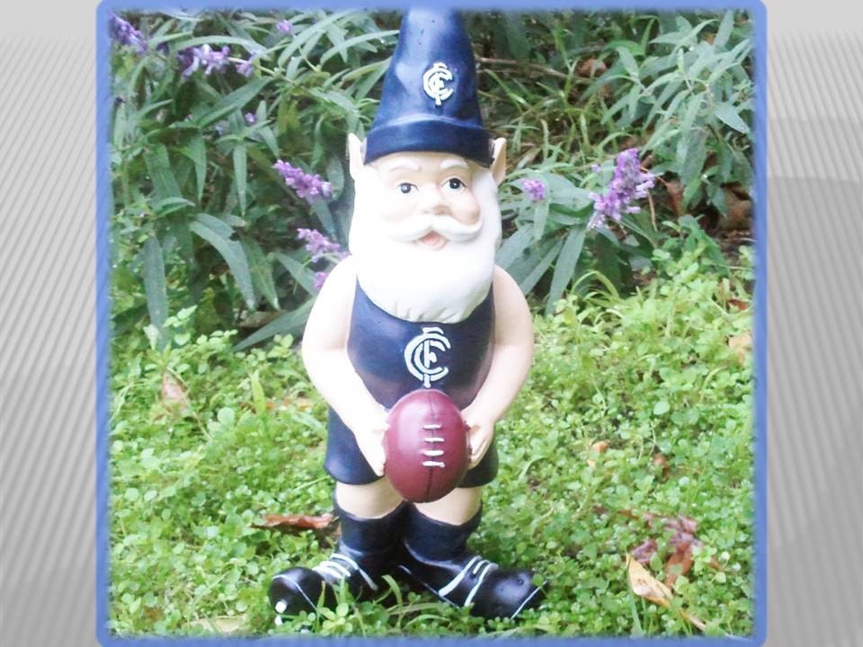 VINTAGE GARDEN GNOME Rare Carlton Blues Footy Garden Gnome