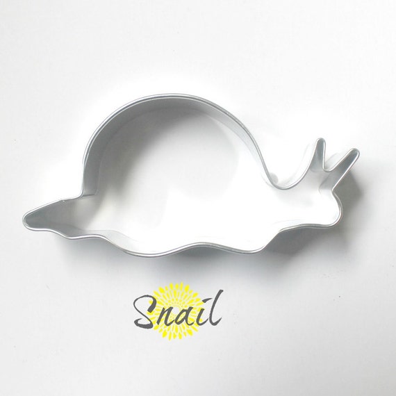 Snail Cookie Cutter / Animal Cookie Cutters / by TheButtercupHouse
