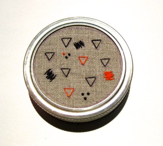 lids embroidery near me