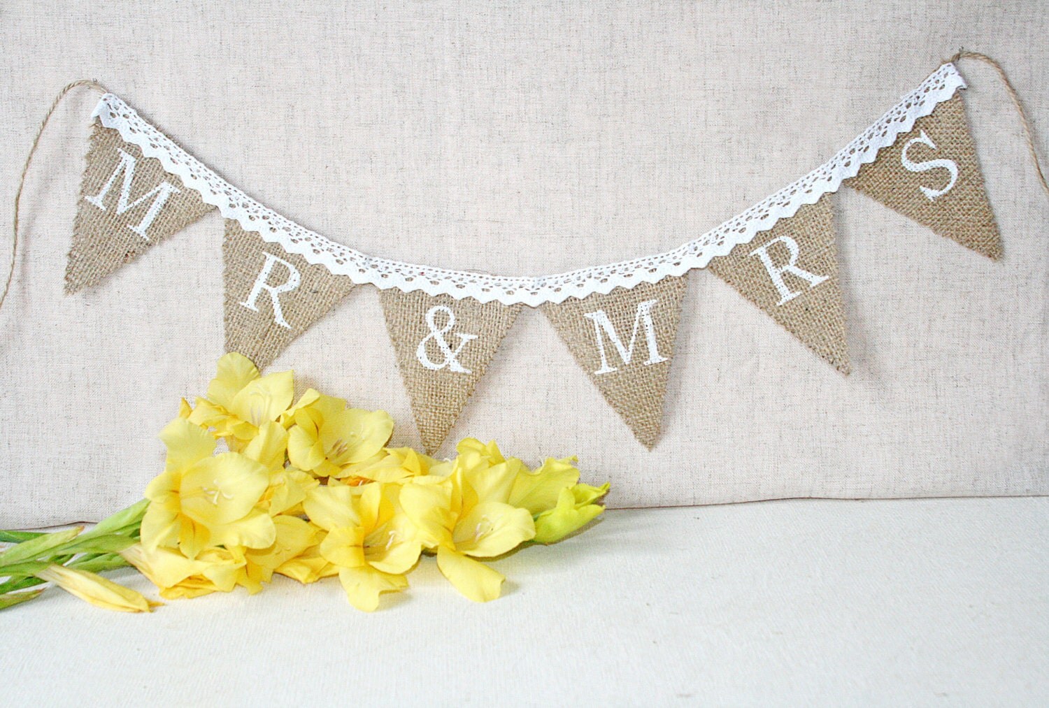 mr and mrs banner MR &amp; MRS burlap banner mr and mrs wedding