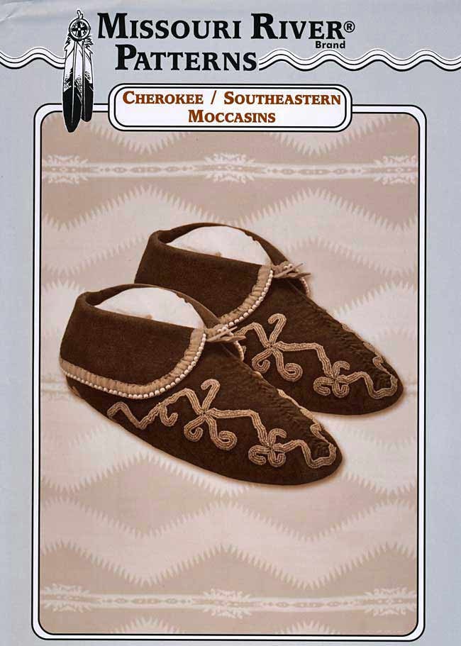 Missouri River Cherokee / Southeastern Native American Indian Moccasins