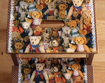Child's chair step stool Wooden step stool Wood step stool Kitchen stool Stool with bears Kids step stool Step stool for kids 2 step ladder