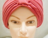 Cerise Pink Pleated turban. Vintage.