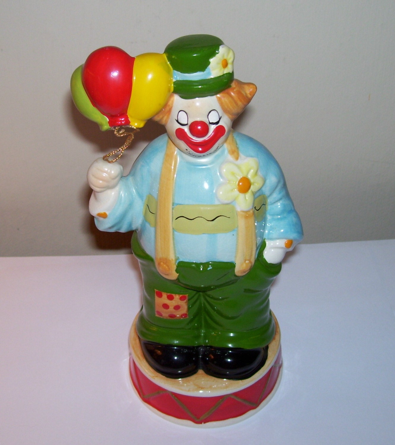 Enesco Clown Music Box Dancer Musical Figurine Vintage