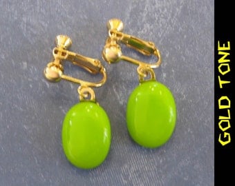 Lime Green Clip On Earrings, Dangle Clip Earrings, Light Green ClipOn Earrings, Fused Glass Jewelry, Simple Green Jewelry - Peggy - 340 -4