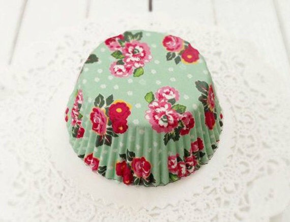 Vintage Cupcake Liners 8