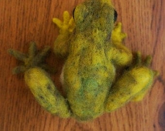 Need Felted Poseable Frog